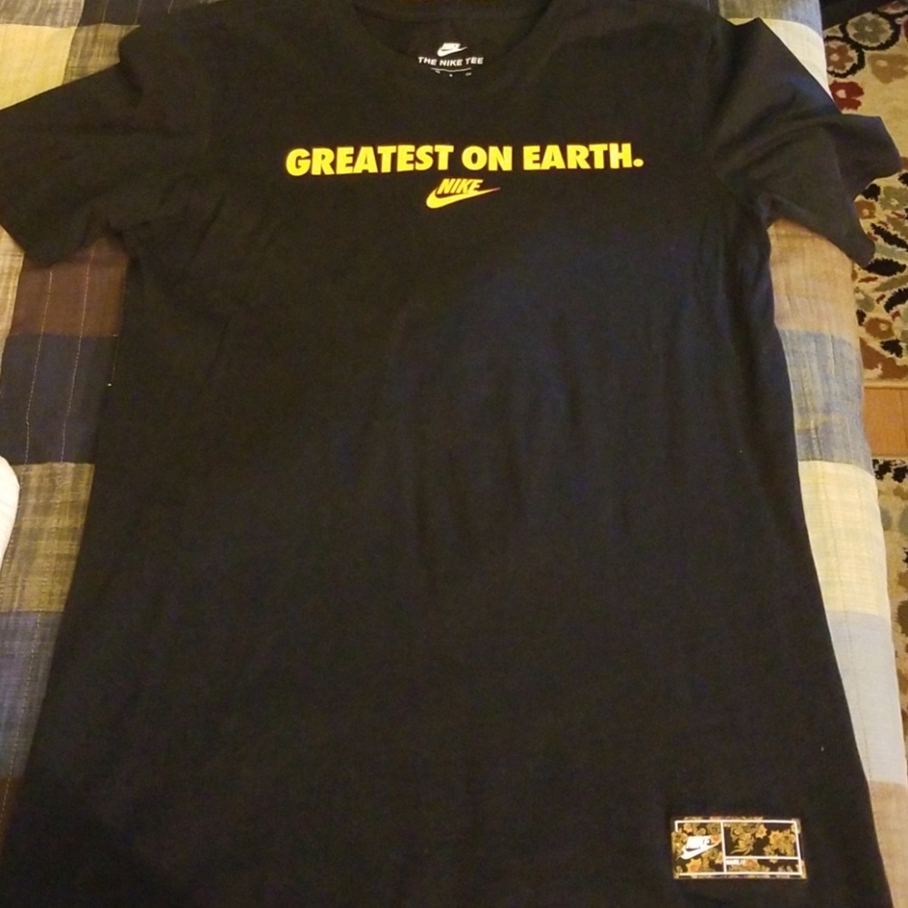 Nike greatest on earth tee